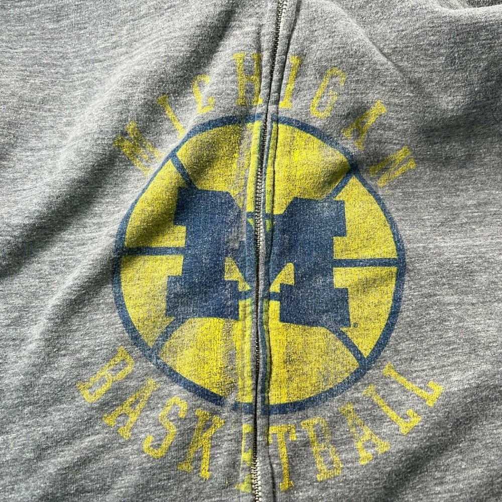 The Original Retro Brand Michigan Wolverines Basketball Jacket Women's X… - Picture 5 of 8